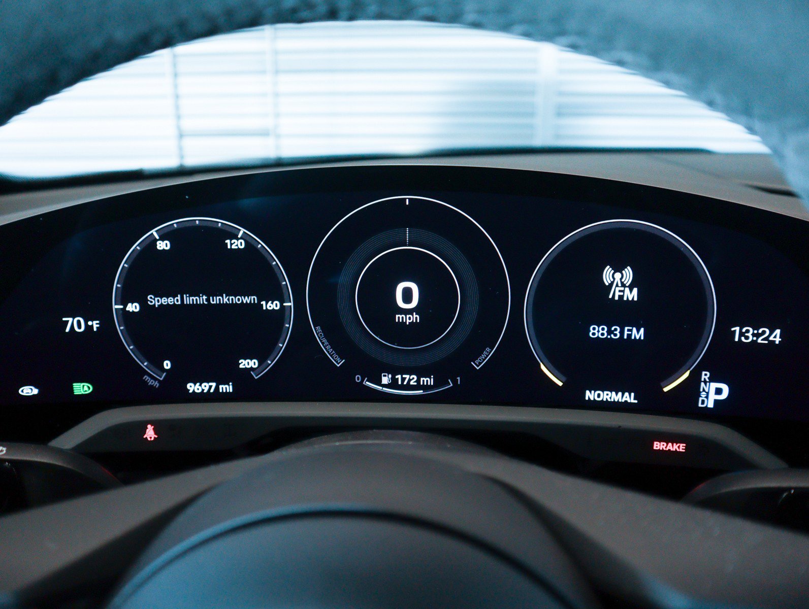 Used 2024 Porsche Taycan GTS image 16