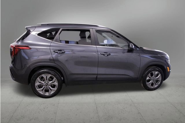 Used 2024 Kia Seltos S AWD/4WD image 6