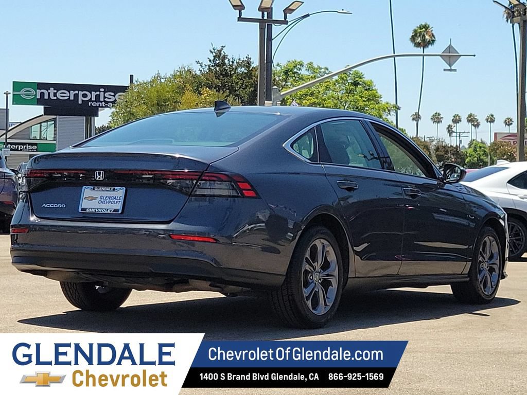 Used 2023 Honda Accord EX image 11