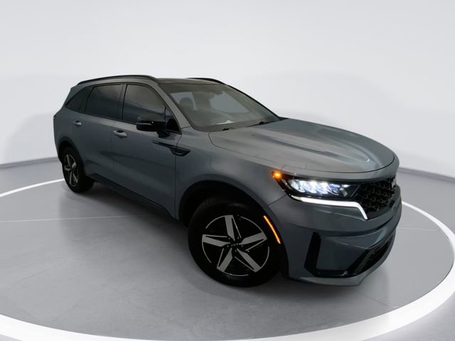 Used 2023 Kia Sorento S w/ Panoramic Sunroof Package