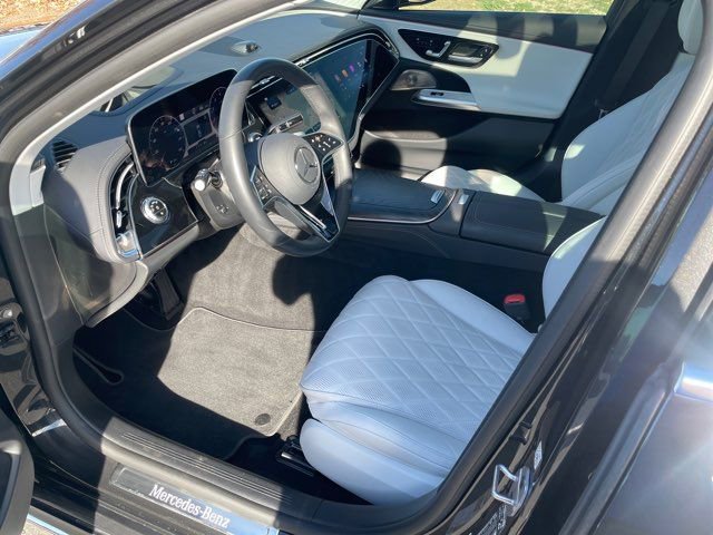 Used 2024 Mercedes-Benz E 450 4MATIC Sedan image 23