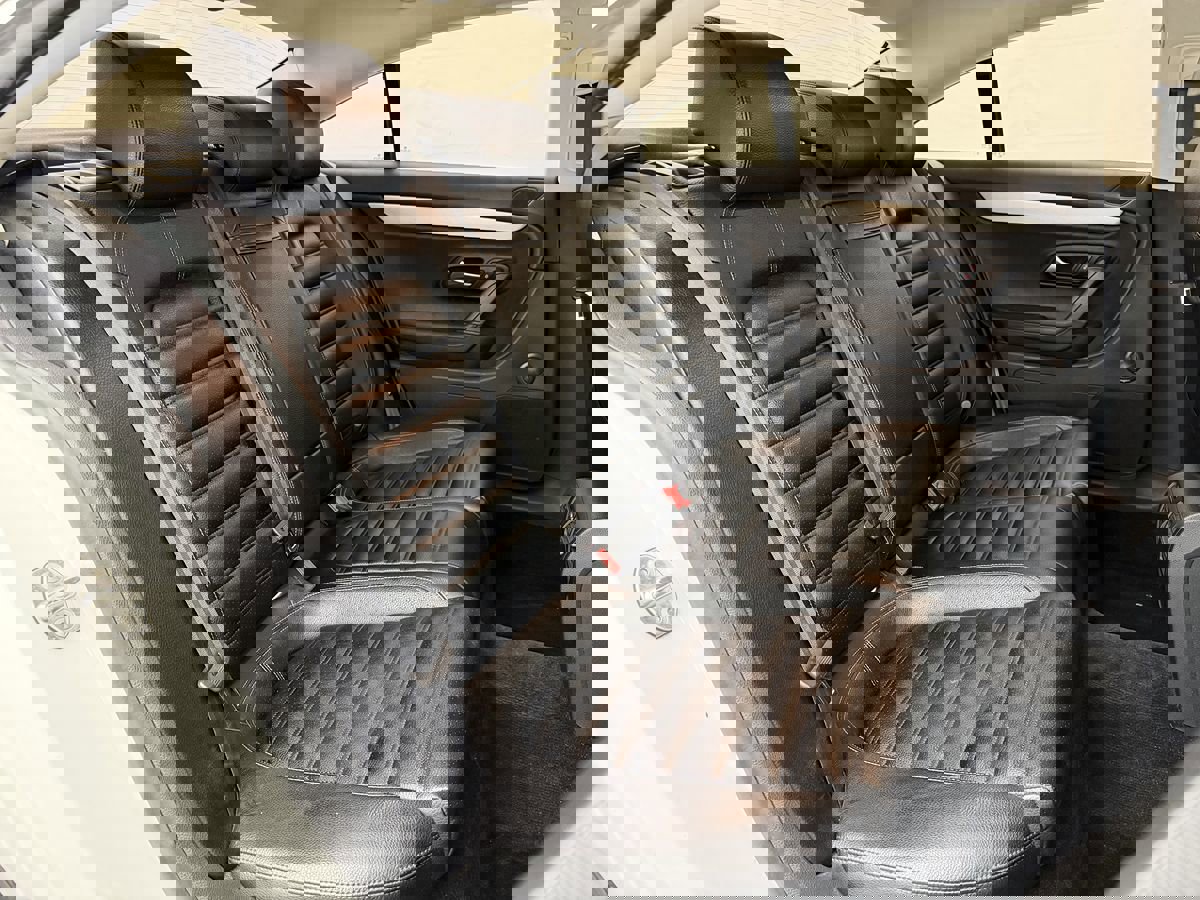 Used 2014 Volkswagen CC R-Line image 19