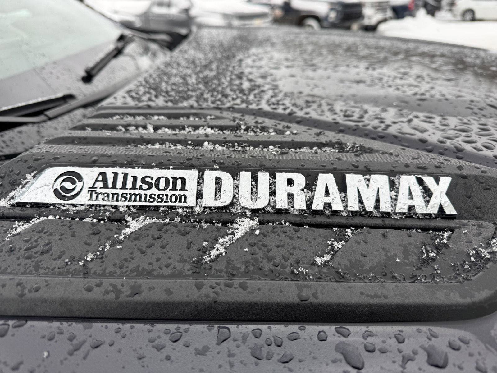 Used 2024 Chevrolet Silverado 3500 LTZ w/ LTZ Convenience Package image 10