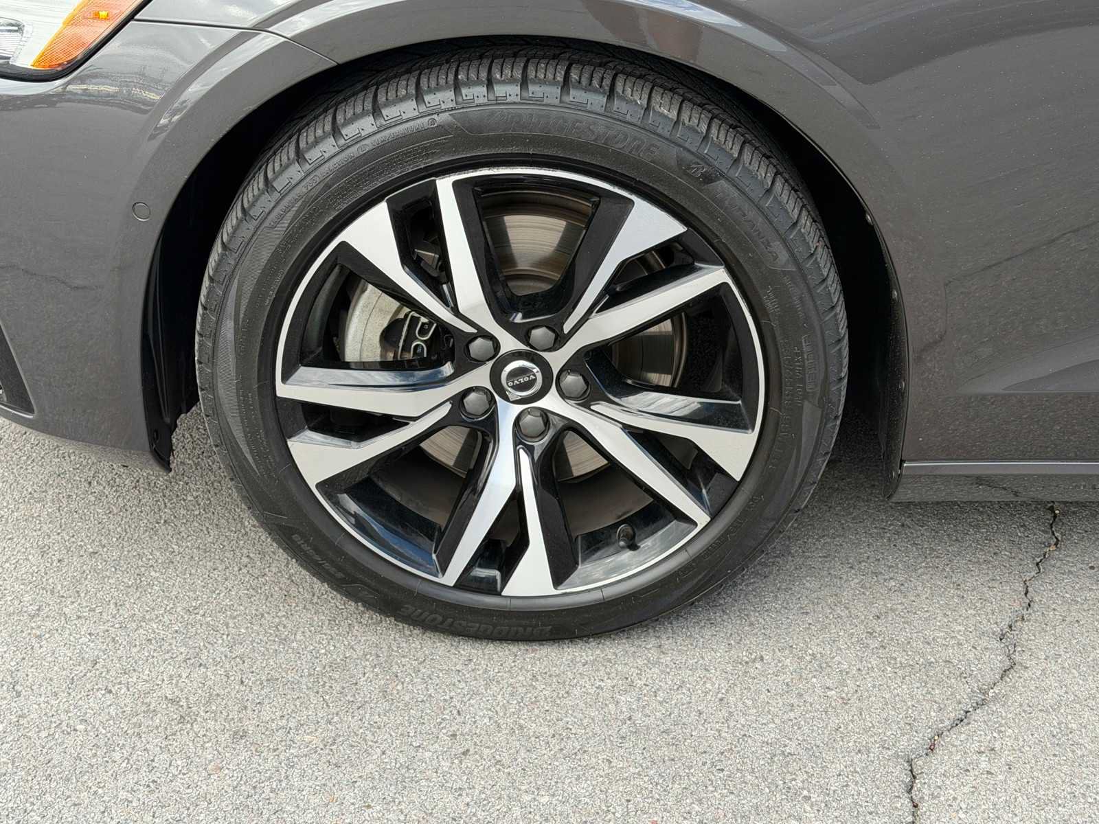 Used 2023 Volvo S60 B5 Plus FWD image 32