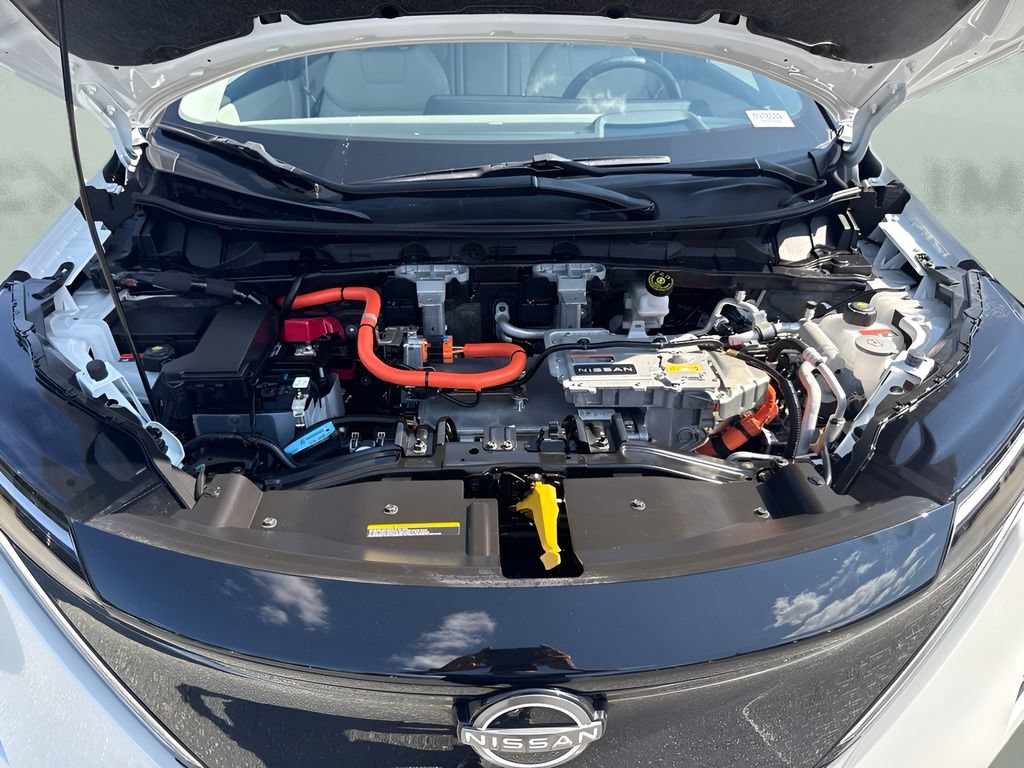 Used 2024 Nissan Ariya AWD image 22