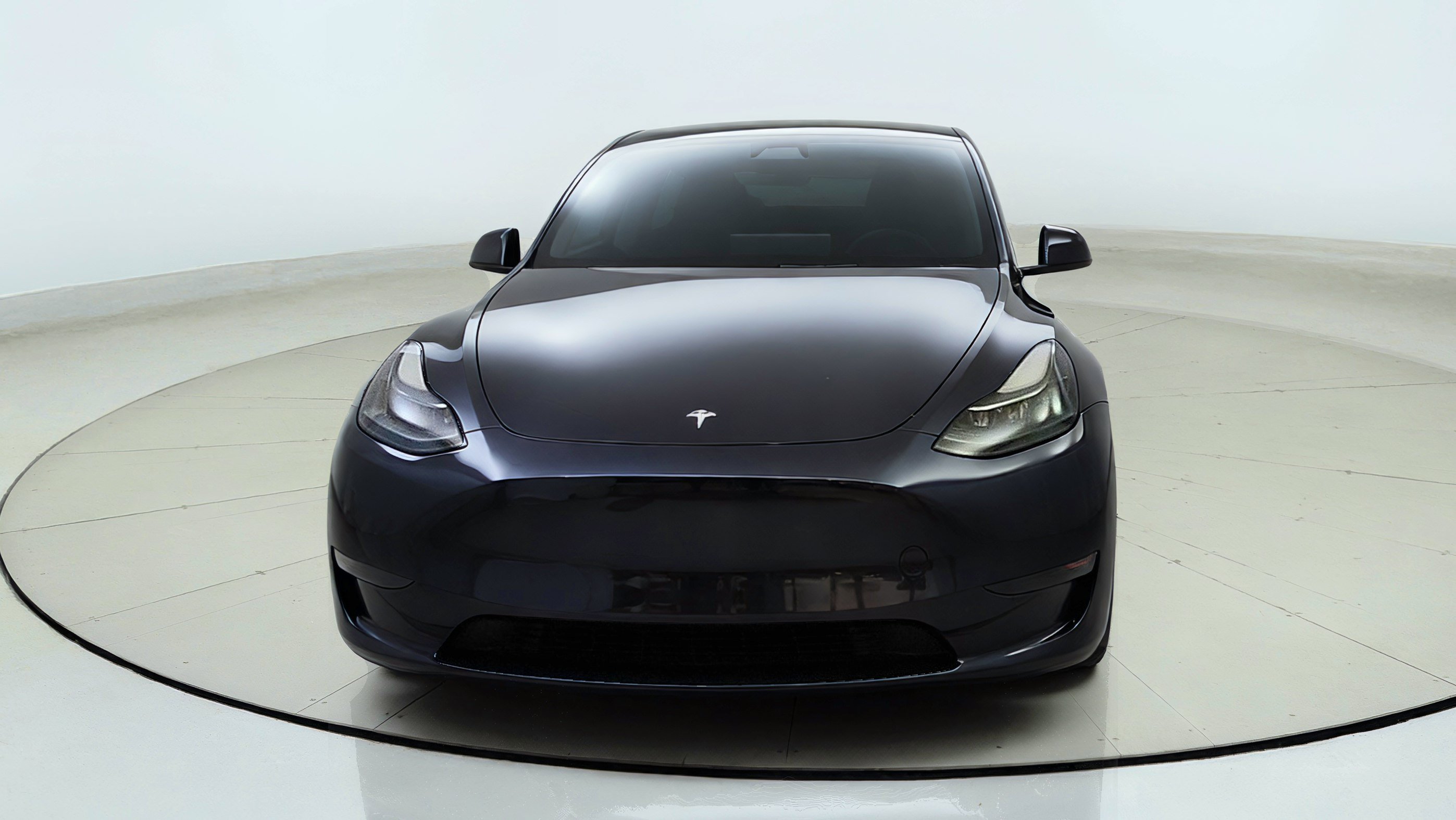Used 2024 Tesla Model Y Performance AWD/4WD image 2