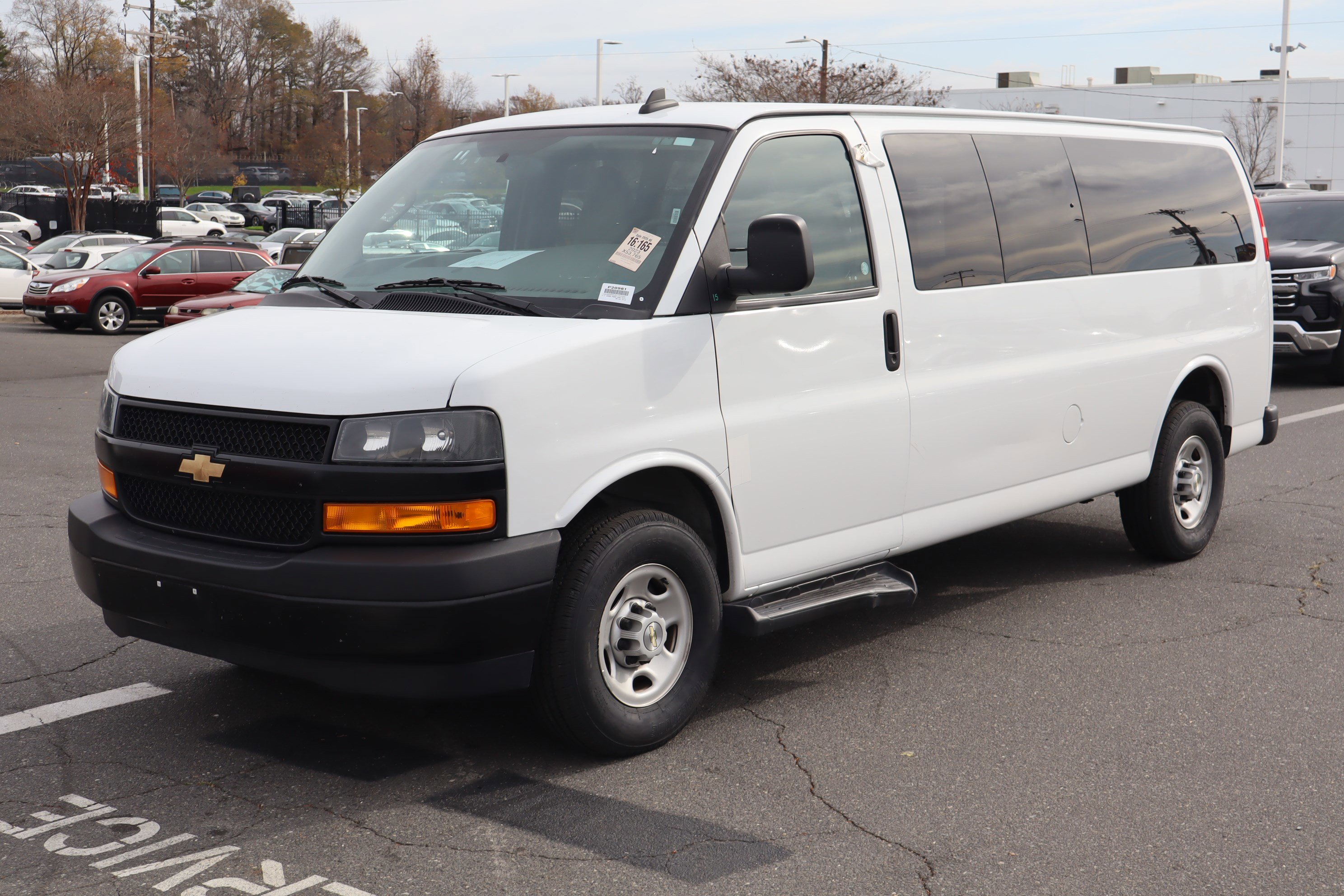 Used 2023 Chevrolet Express 3500 LS image 5
