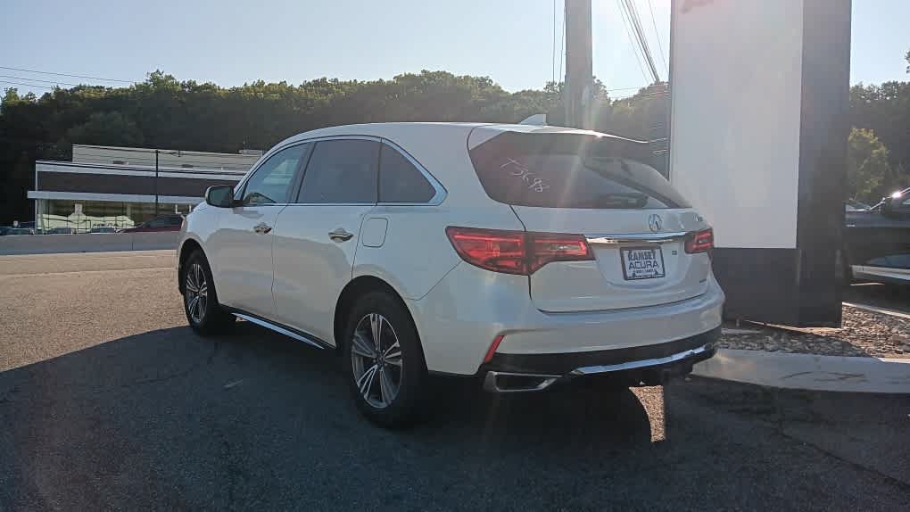 Used 2017 Acura MDX SH-AWD image 3