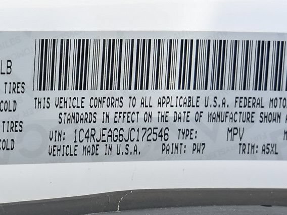 Used 2018 Jeep Grand Cherokee Laredo RWD image 33
