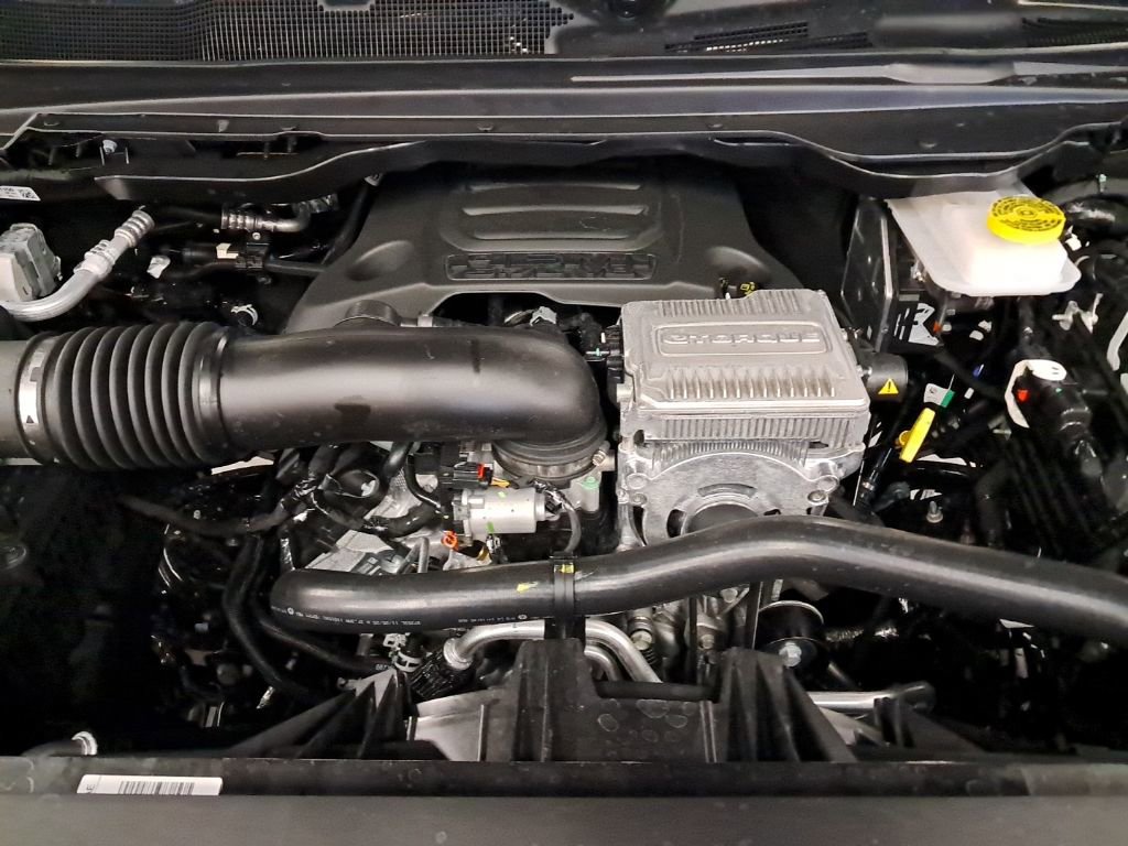 New 2026 RAM 1500 Laramie w/ Night Edition image 39