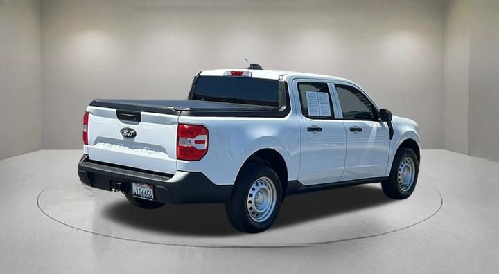 Certified 2025 Ford Maverick XL FWD image 5