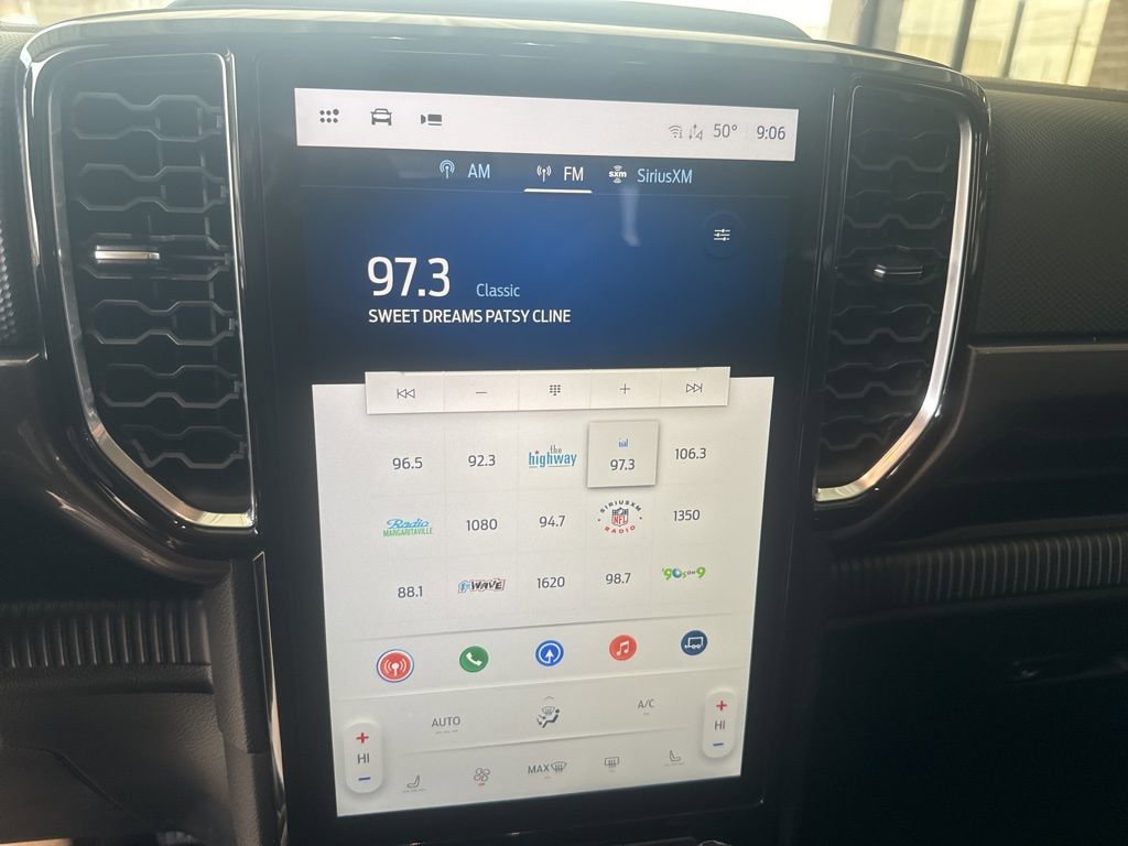 New 2025 Ford Ranger XLT w/ Equipment Group 301A High image 11