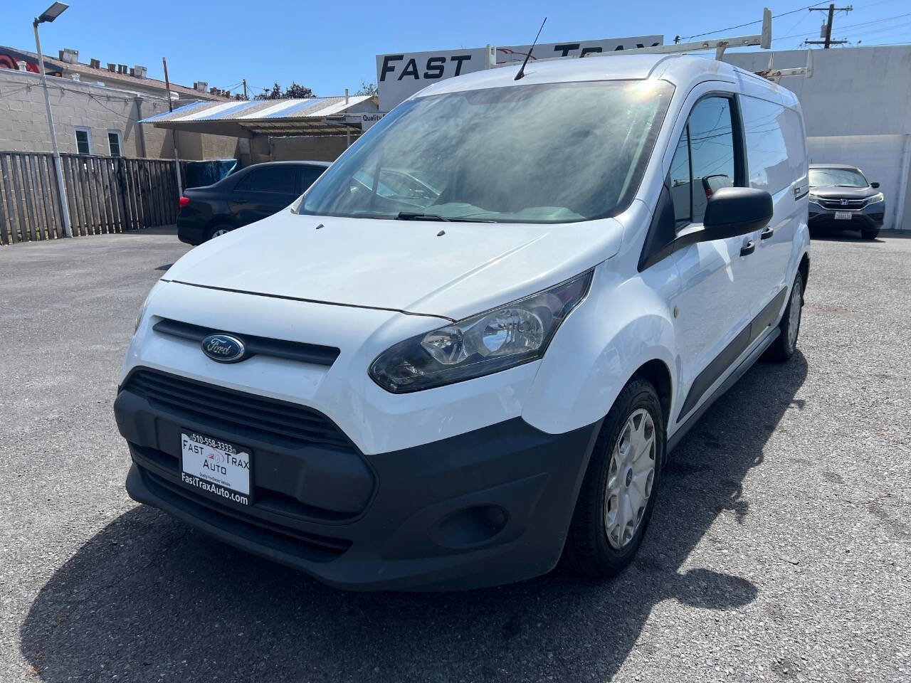 Used 2018 Ford Transit Connect XL FWD image 2
