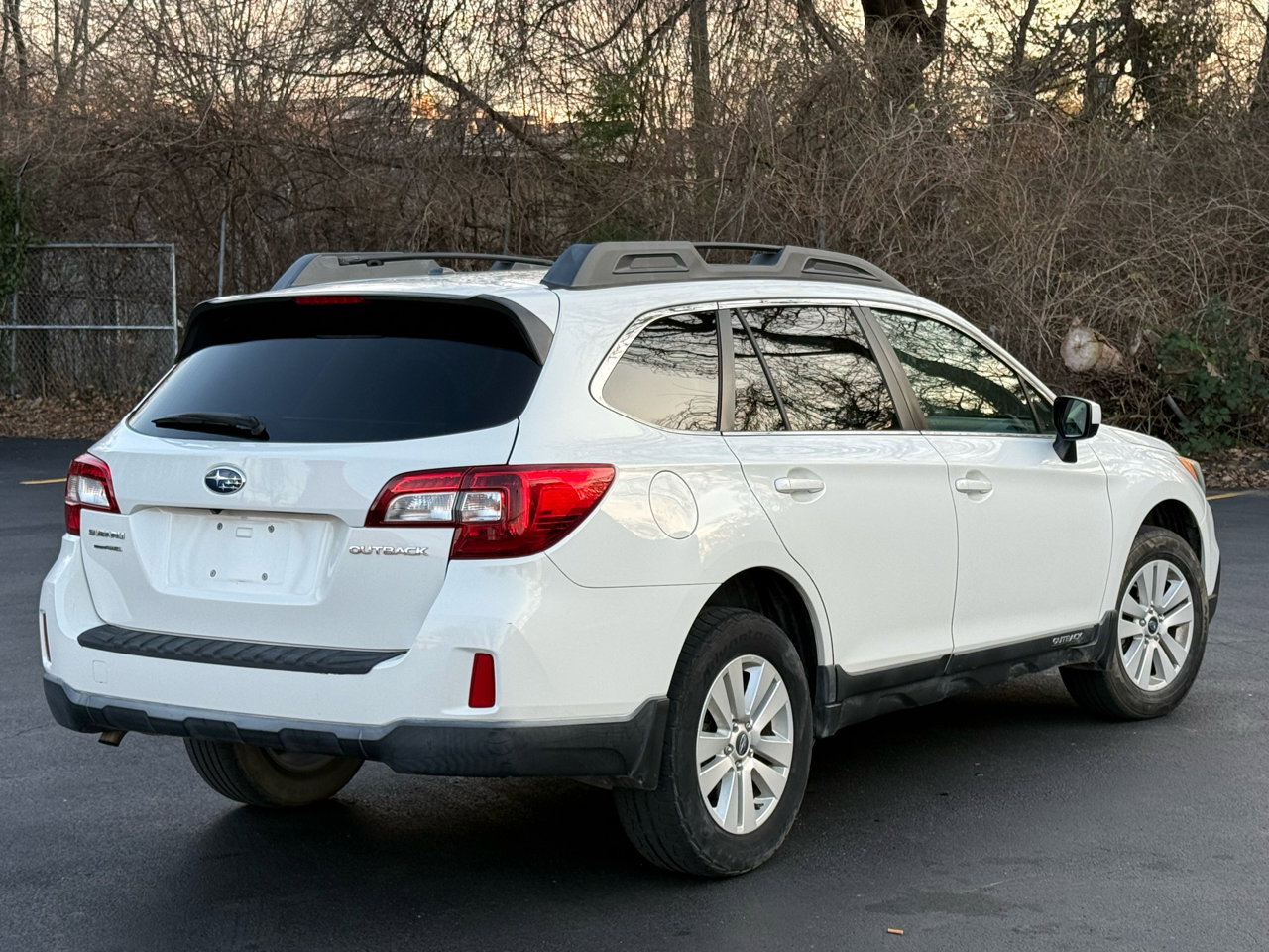 Used 2015 Subaru Outback 2.5i Premium w/ Popular Package #3 image 4