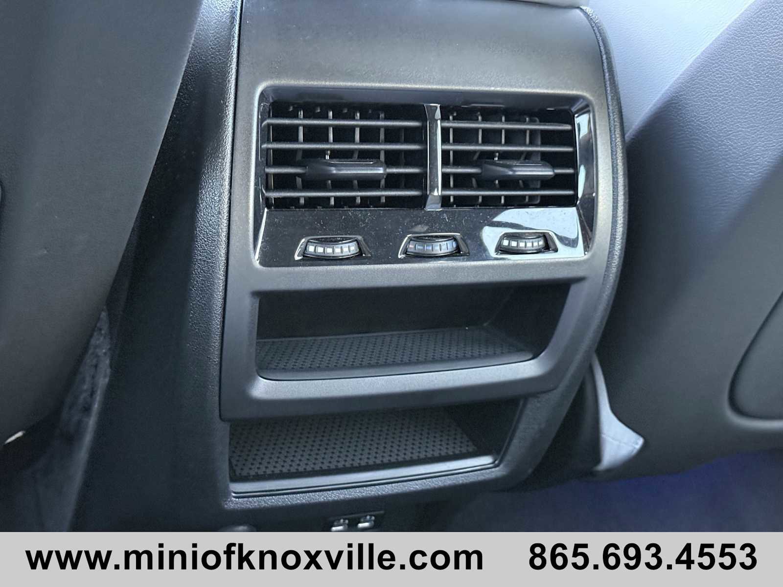 Used 2024 BMW X5 sDrive40i w/ Premium Package image 32