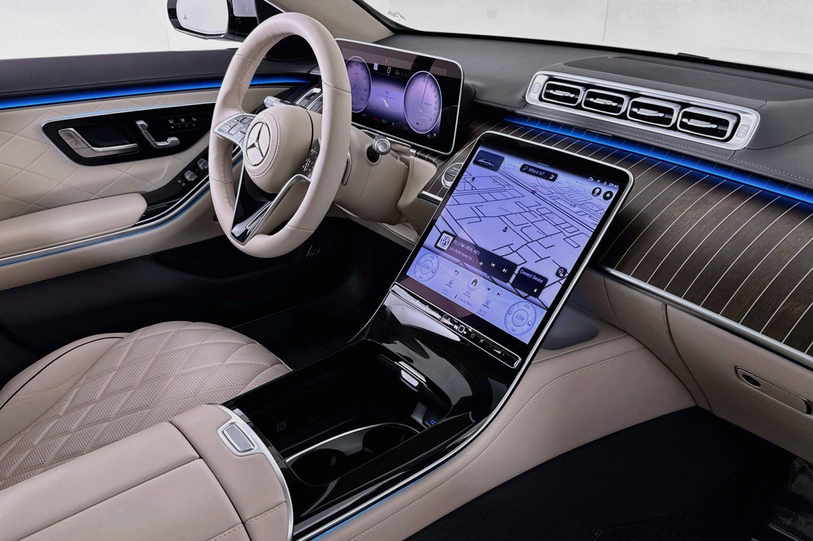 New 2026 Mercedes-Benz S 580e 4MATIC Sedan image 16