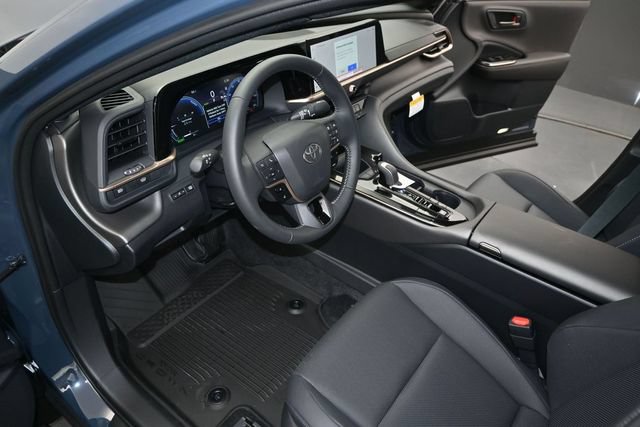 New 2026 Toyota Crown AWD/4WD image 4