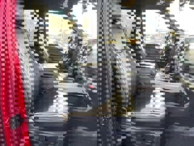 Used 2019 Ford F150 Lariat image 23