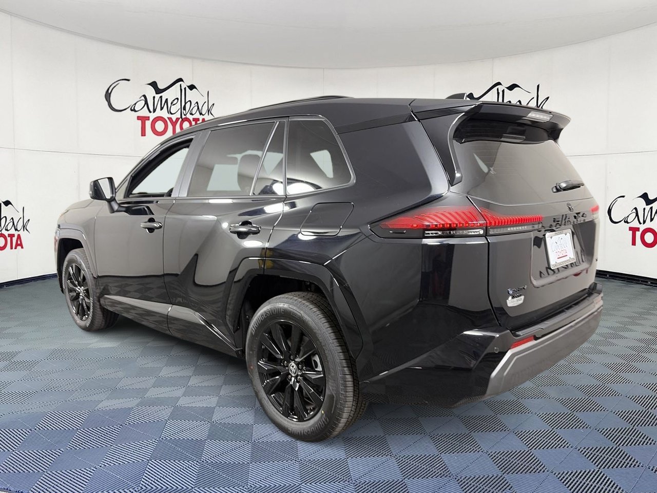 Used 2026 Toyota RAV4 SE w/ Weather Package AWD/4WD image 6