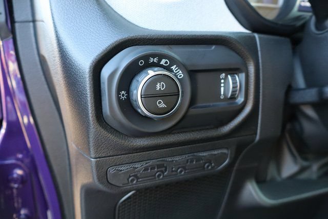 New 2026 Jeep Gladiator Sport AWD/4WD image 14
