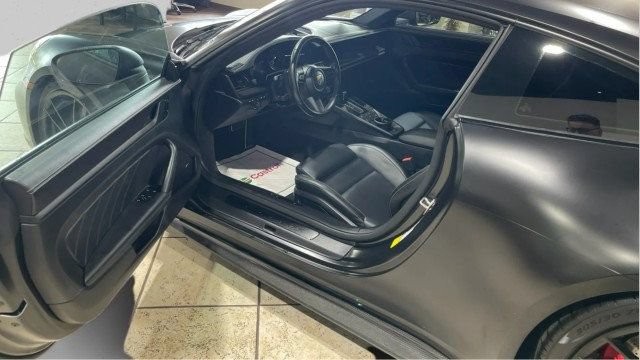 Used 2022 Porsche 911 Carrera 4 GTS AWD/4WD image 15