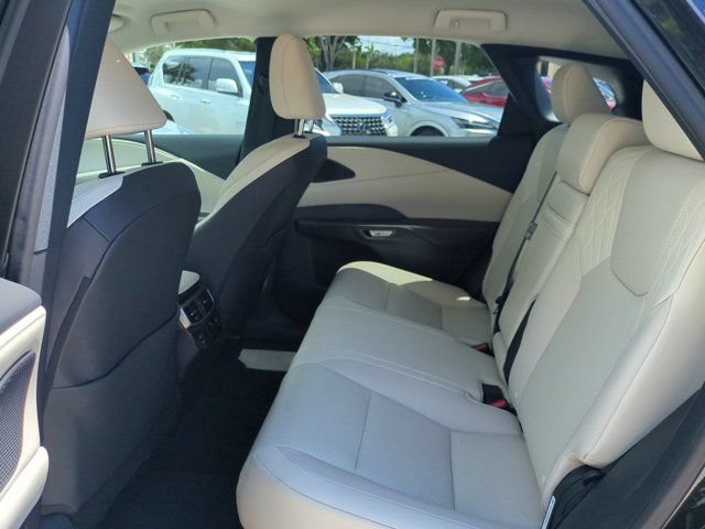 Certified 2024 Lexus RX 350 FWD w/ Technology Package image 13