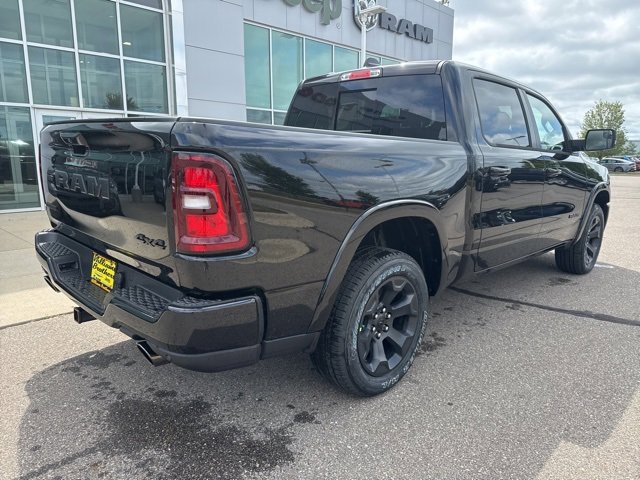 New 2026 RAM 1500 4x4 Crew Cab image 6