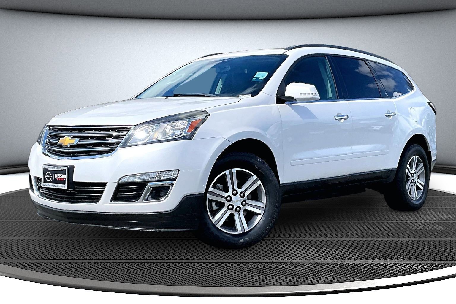 Used 2016 Chevrolet Traverse LT image 3