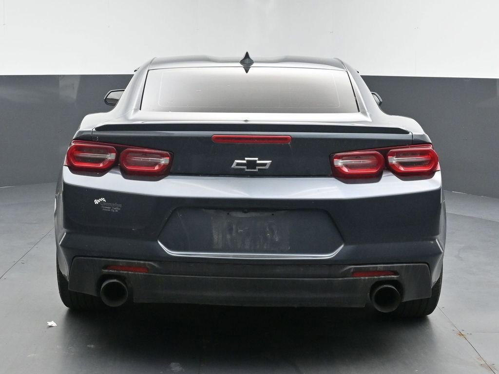 Used 2022 Chevrolet Camaro LT RWD image 8