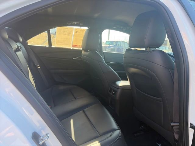 Used 2024 Cadillac CT4 Luxury image 32