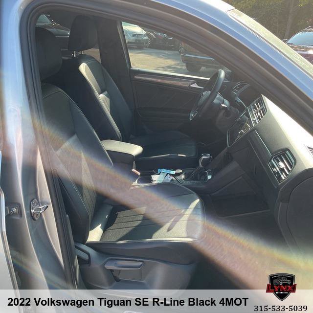 Used 2022 Volkswagen Tiguan SE R-Line image 10