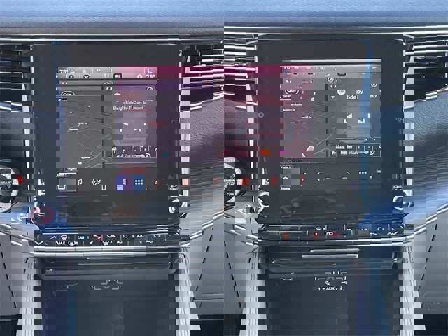 Used 2024 Jeep Wagoneer L Series II w/ Flexible Seating Group image 15