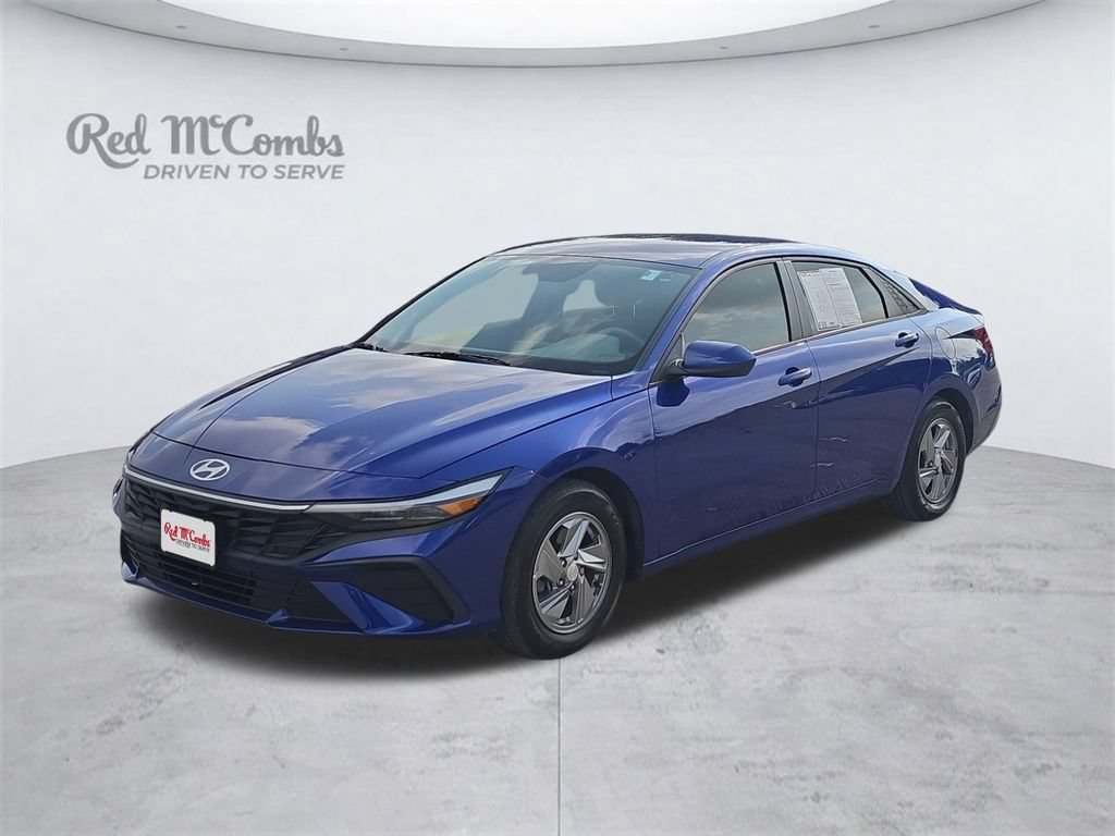 Certified 2025 Hyundai Elantra SE
