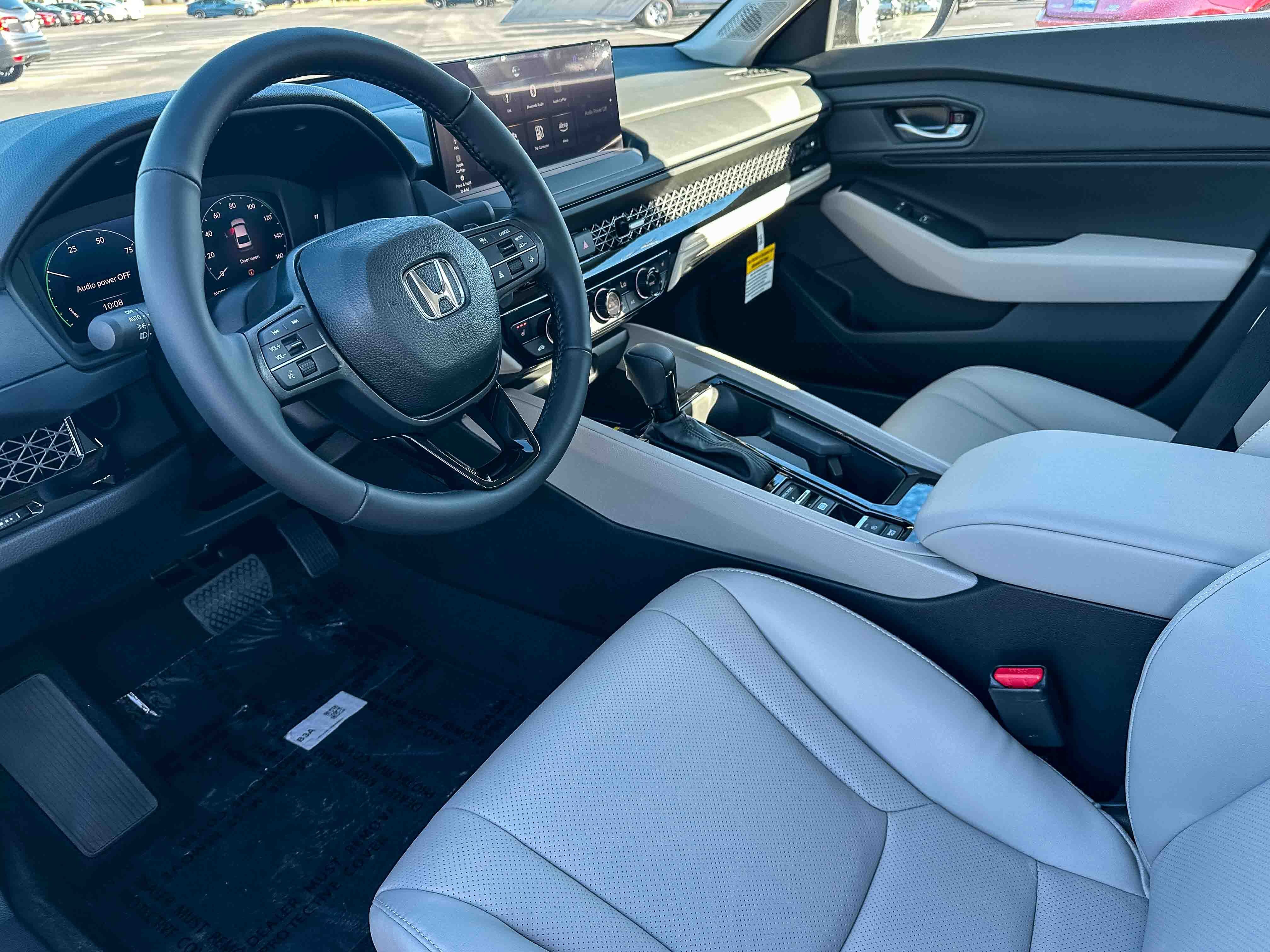 New 2025 Honda Accord EX-L image 9