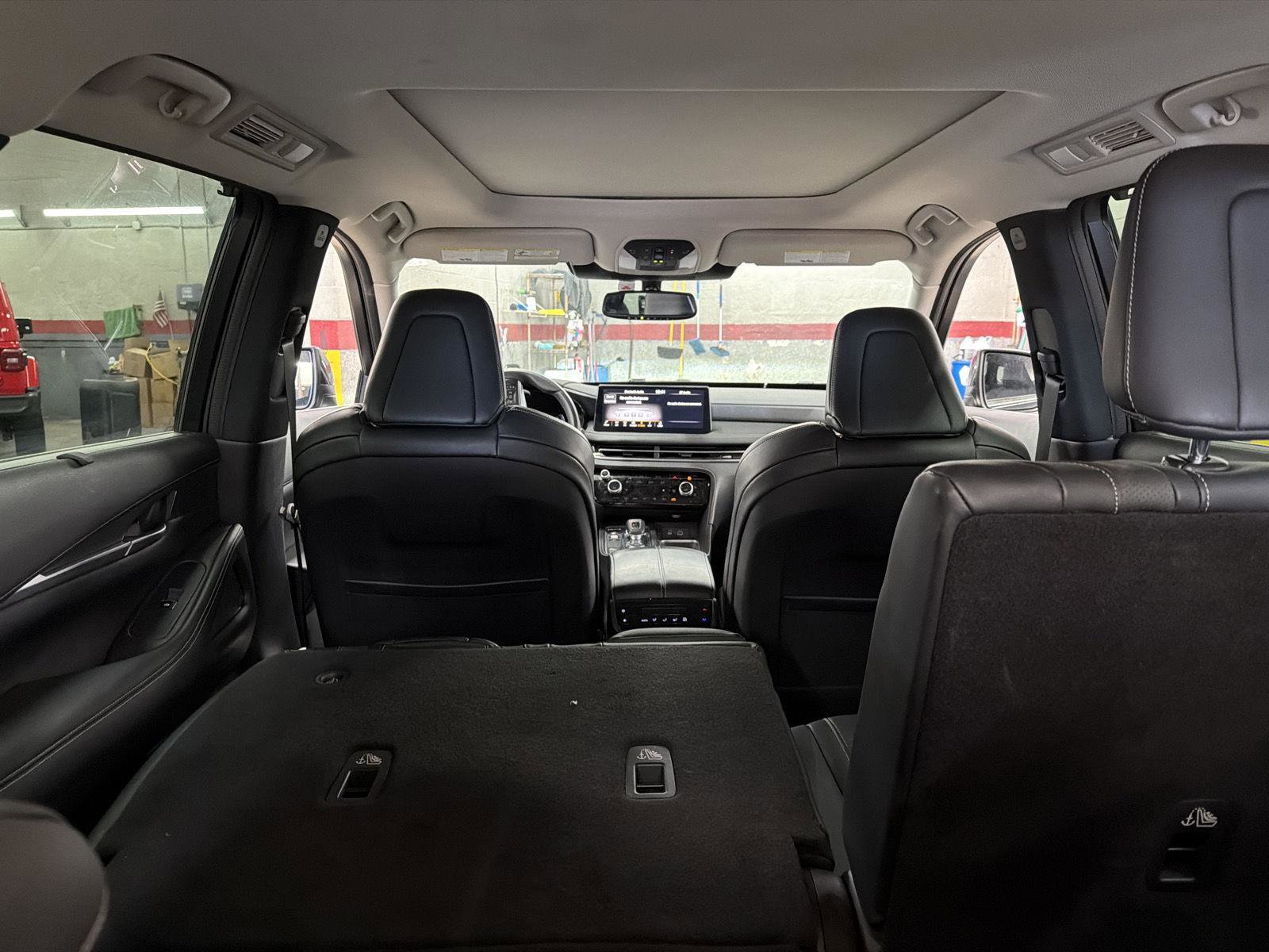 Used 2022 INFINITI QX60 Luxe w/ Cargo Package AWD/4WD image 8