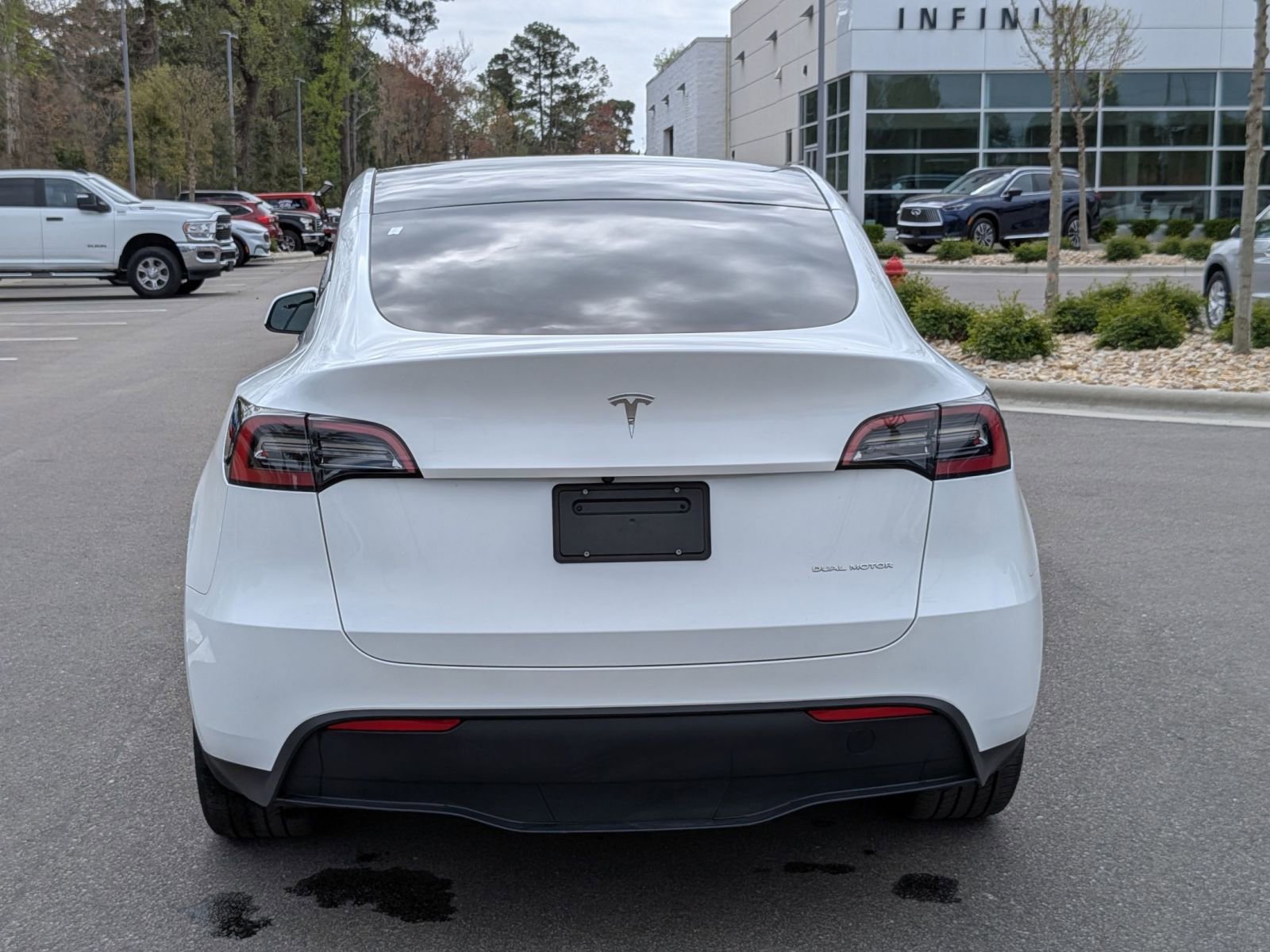 Used 2023 Tesla Model Y Long Range image 4
