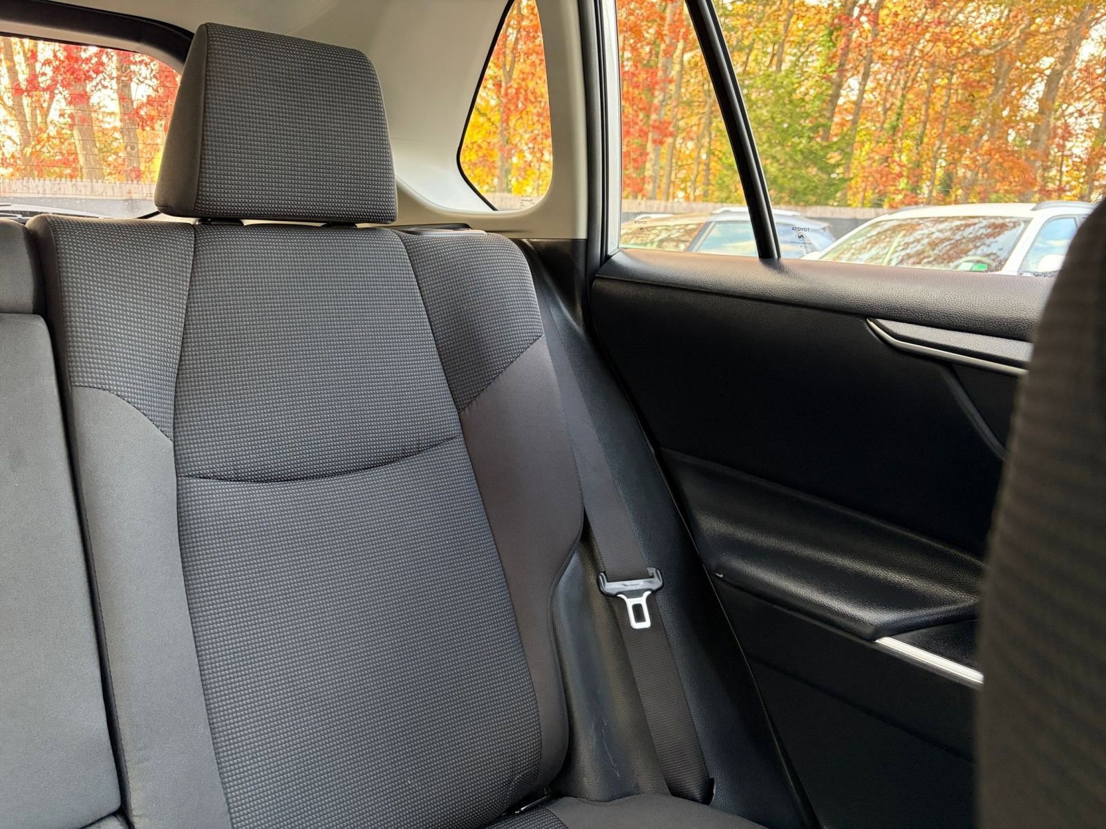 Used 2025 Toyota RAV4 LE image 36