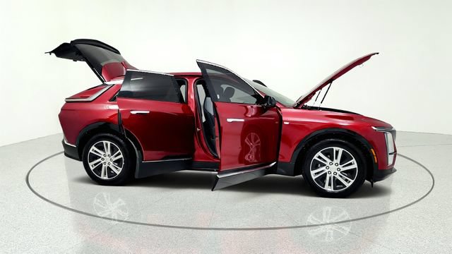 Used 2024 Cadillac Lyriq Tech w/ LPO, Floor Liner Package AWD/4WD image 20