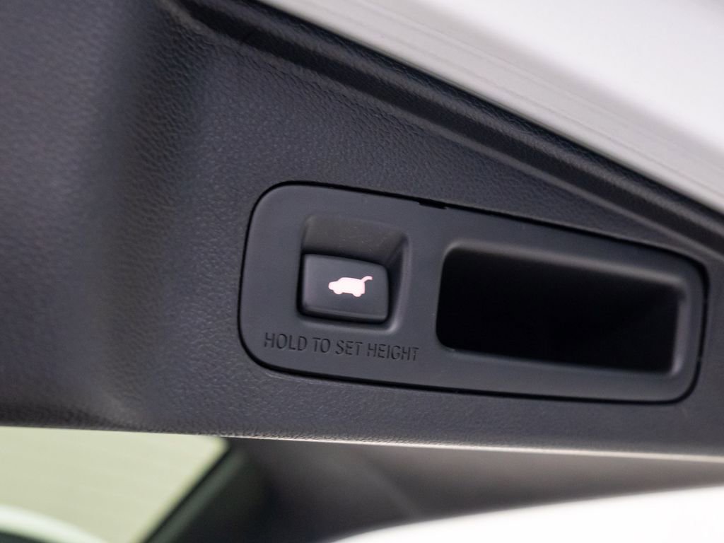 Certified 2020 Honda CR-V Touring image 34