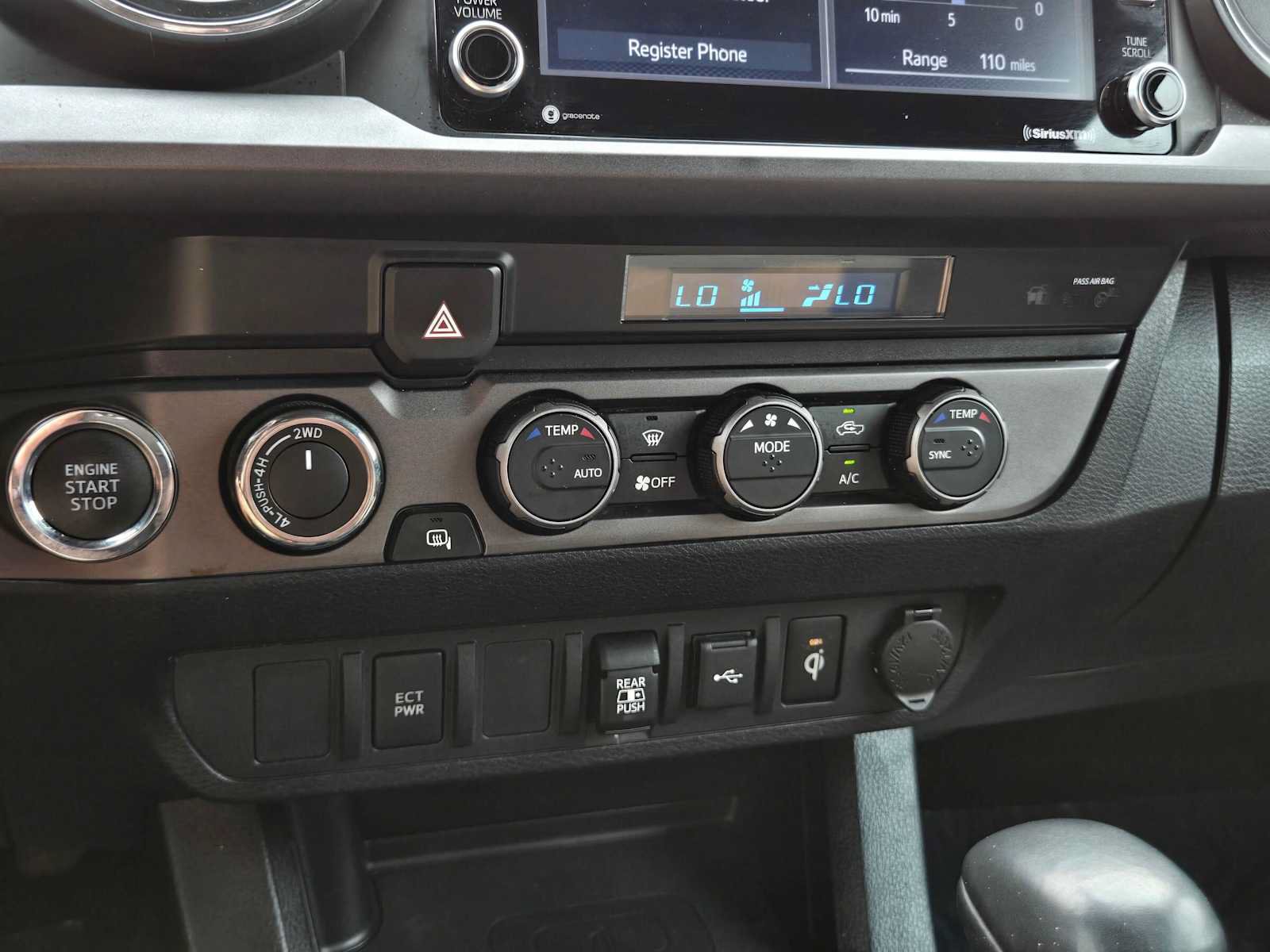 Used 2021 Toyota Tacoma TRD Off-Road AWD/4WD image 29