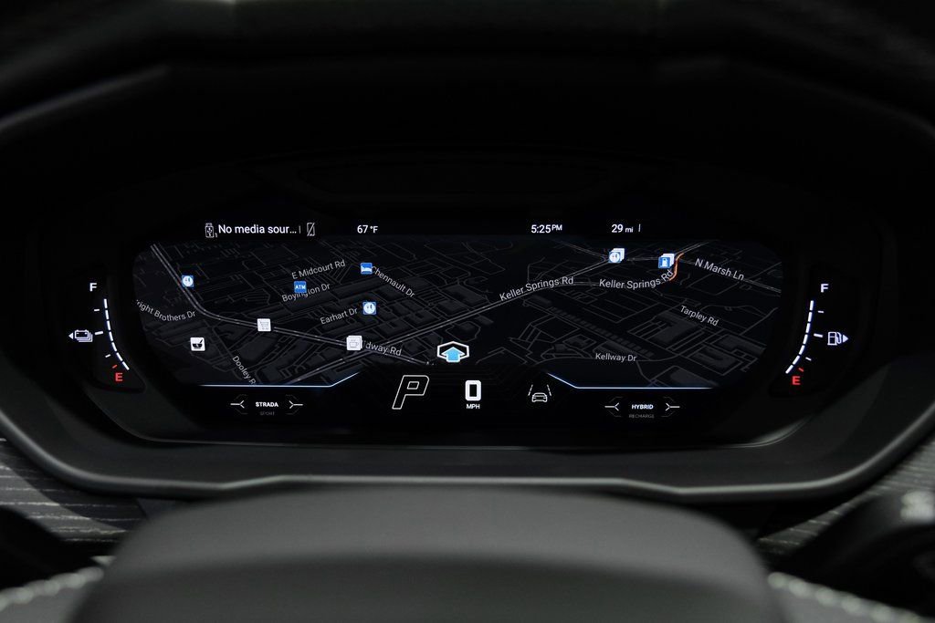 Used 2025 Lamborghini Urus SE AWD/4WD image 22