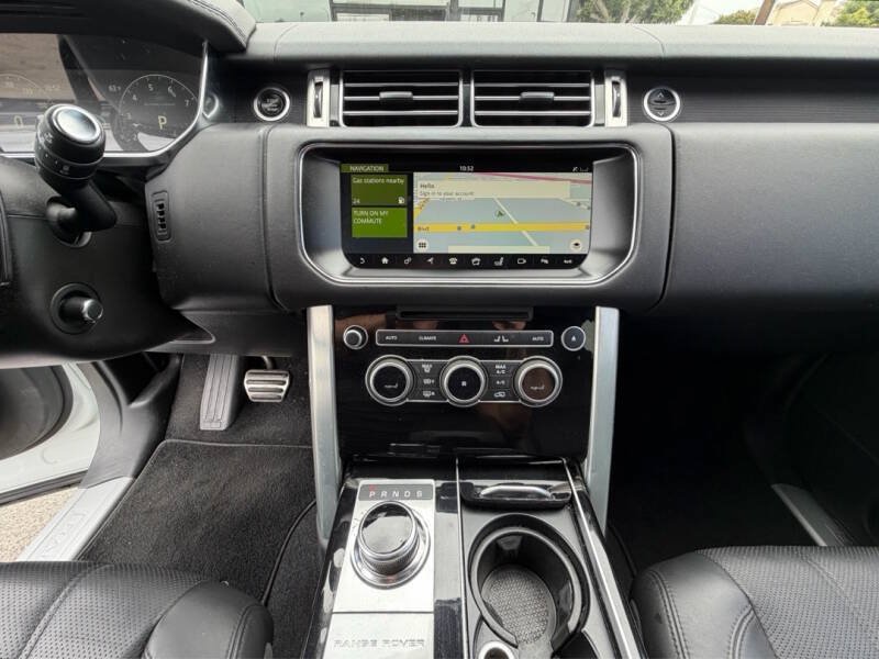 Used 2017 Land Rover Range Rover Supercharged AWD/4WD image 15