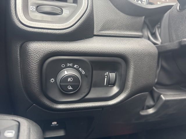 New 2025 RAM 1500 Classic Warlock image 19