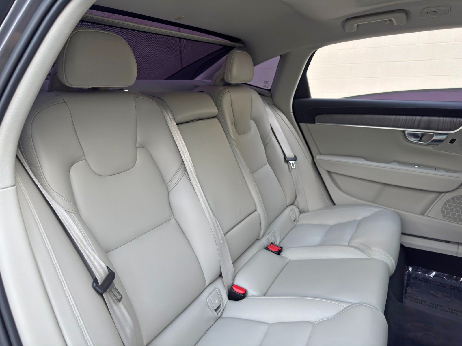Used 2023 Volvo S90 B6 Ultimate w/ Protection Package Premier AWD/4WD image 38