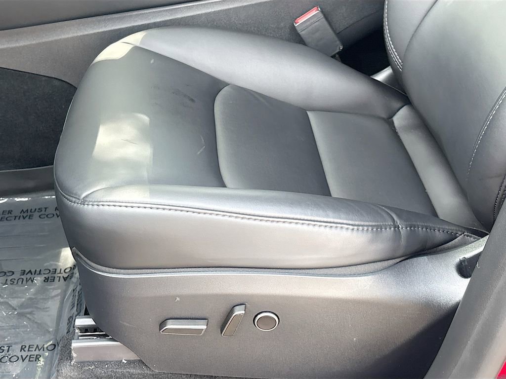 Used 2024 Tesla Model Y Performance AWD/4WD image 19