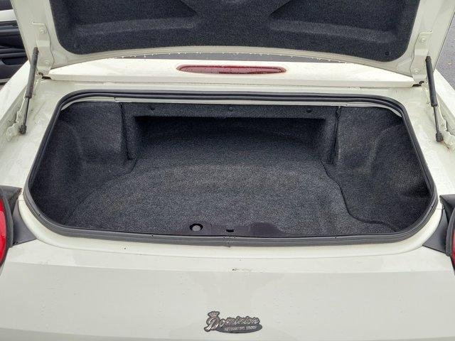 Used 2003 Ford Thunderbird Deluxe image 9