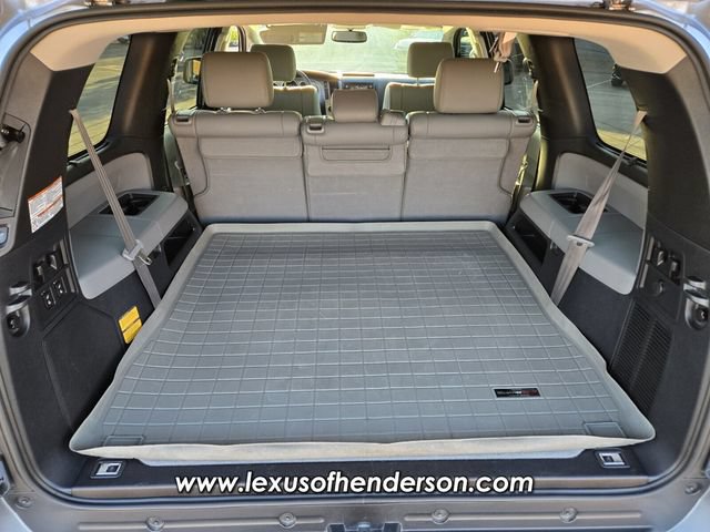 Used 2017 Toyota Sequoia Limited w/ Safety & Convenience Package AWD/4WD image 15