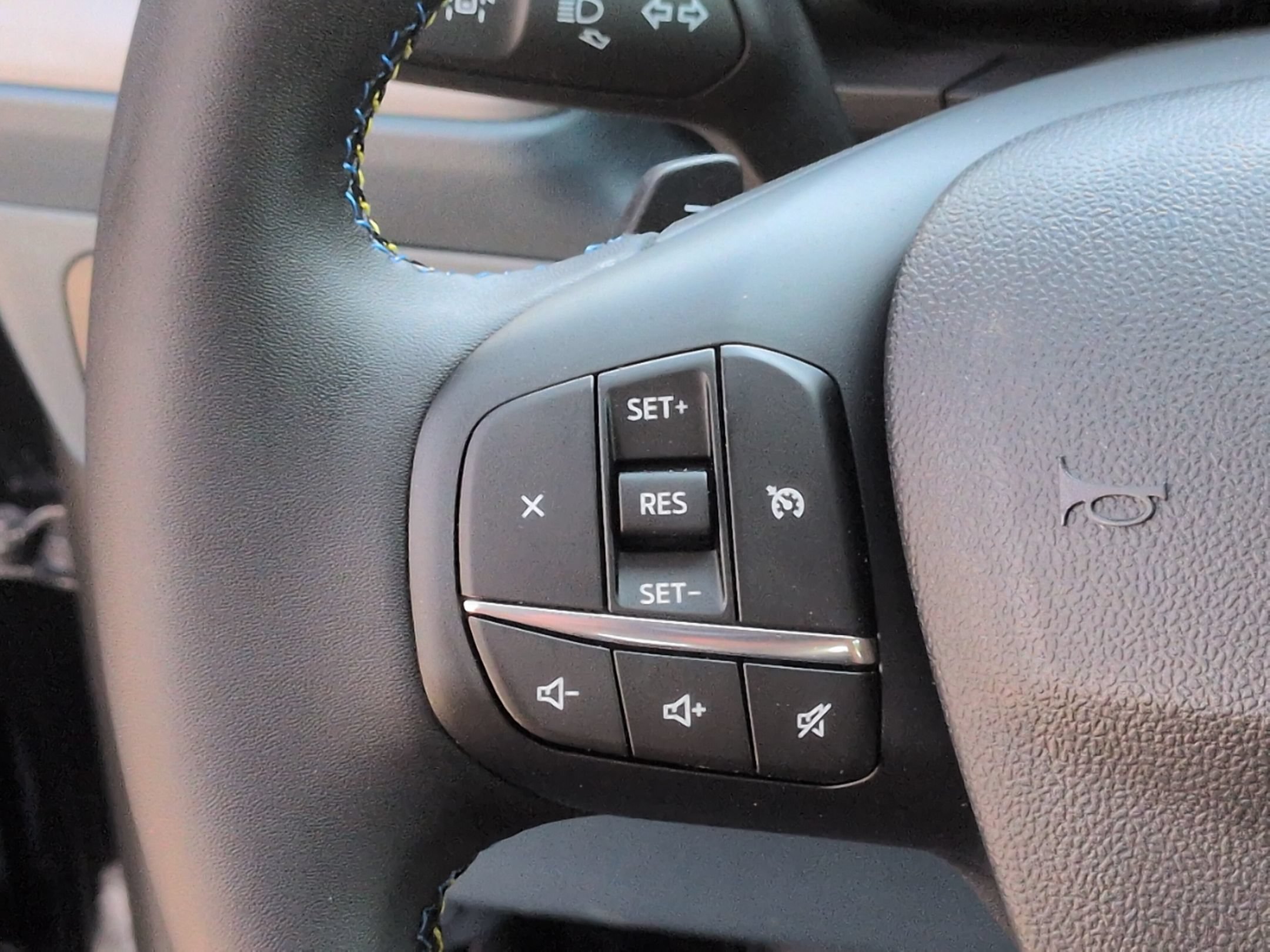 New 2026 Ford Maverick Lobo AWD/4WD image 18