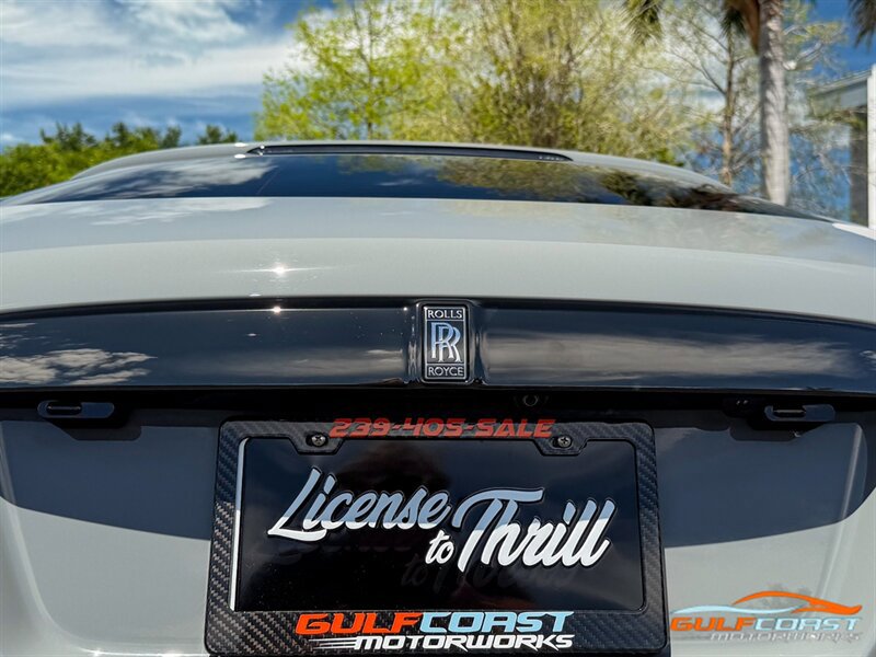 Used 2018 Rolls-Royce Wraith RWD image 57