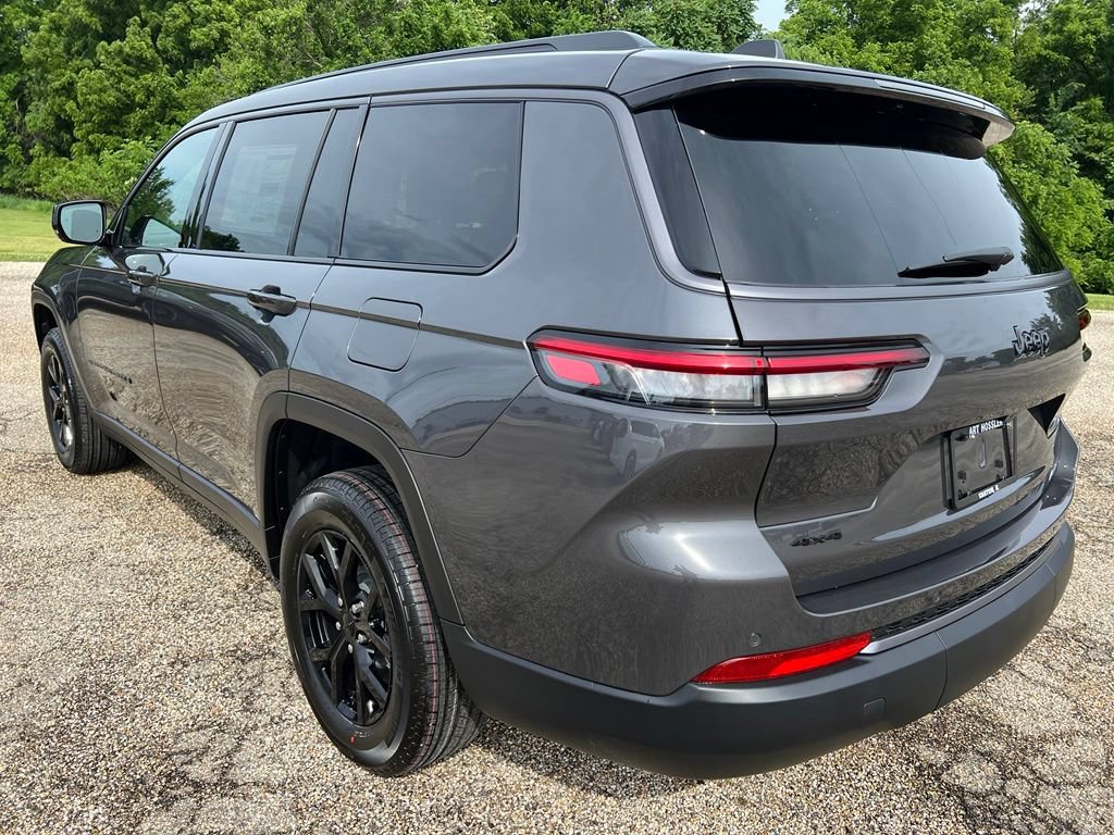 New 2026 Jeep Grand Cherokee L 4WD image 3